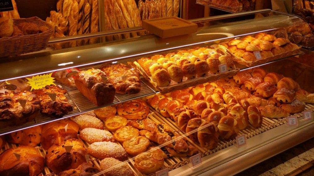 1_Mcl6PfGUnxVixDOYgrAeMg How did we put our sales forecasting solution for croissants into production?