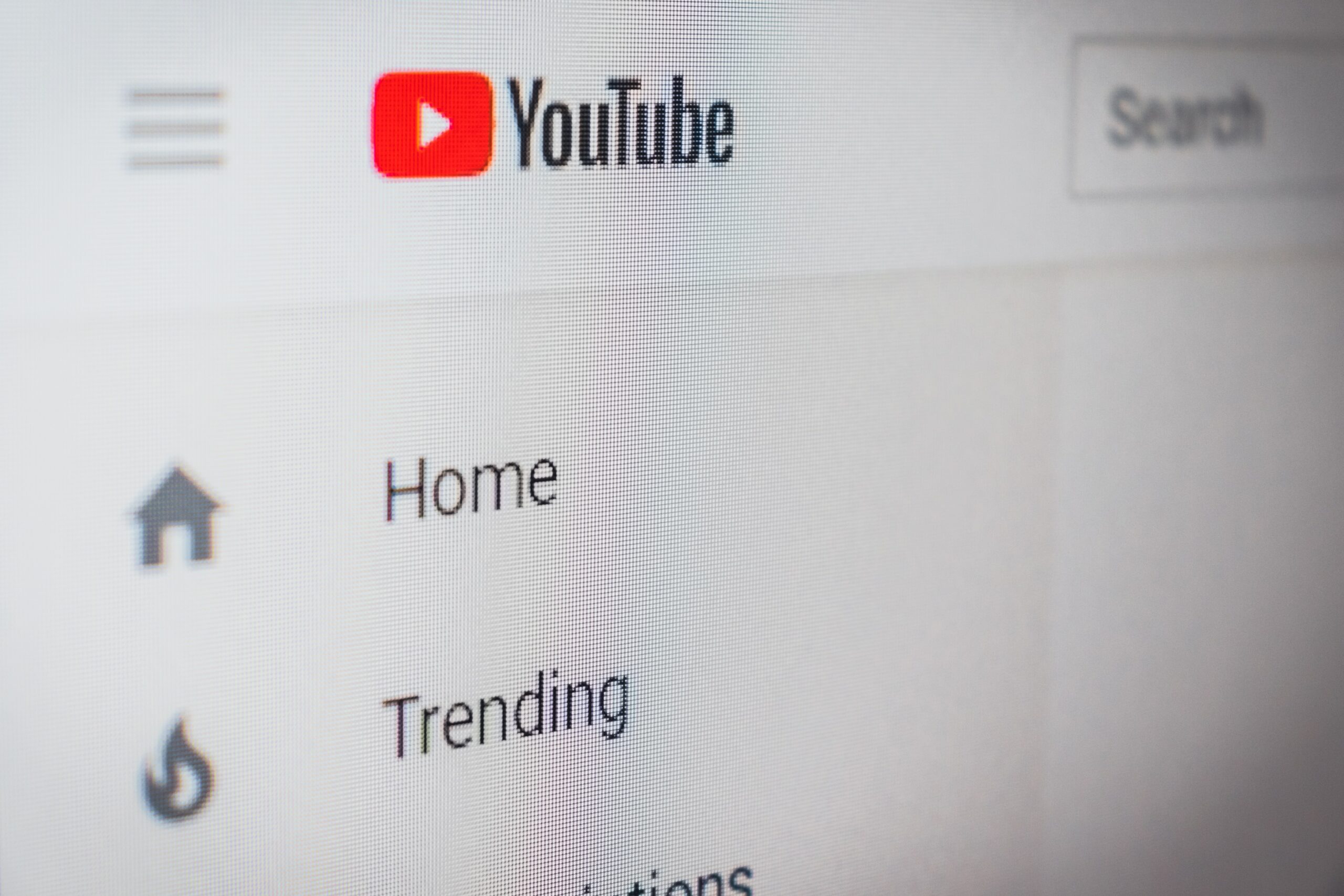 christian-wiediger-NmGzVG5Wsg8-unsplash Affiner son cadre de diffusion Youtube dans un environnement au nombre infini de vidéos