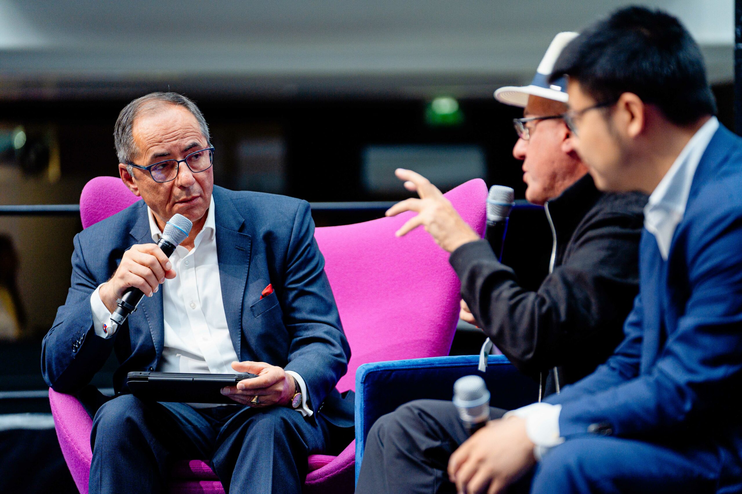 bernard gavgani bnp paribas – adopt ai summit Bernard Gavgani, Global CIO, and Su Yang, Head of AI for Transaction Banking at BNP PARIBAS at the Adopt AI Summit – Banking ecosystem