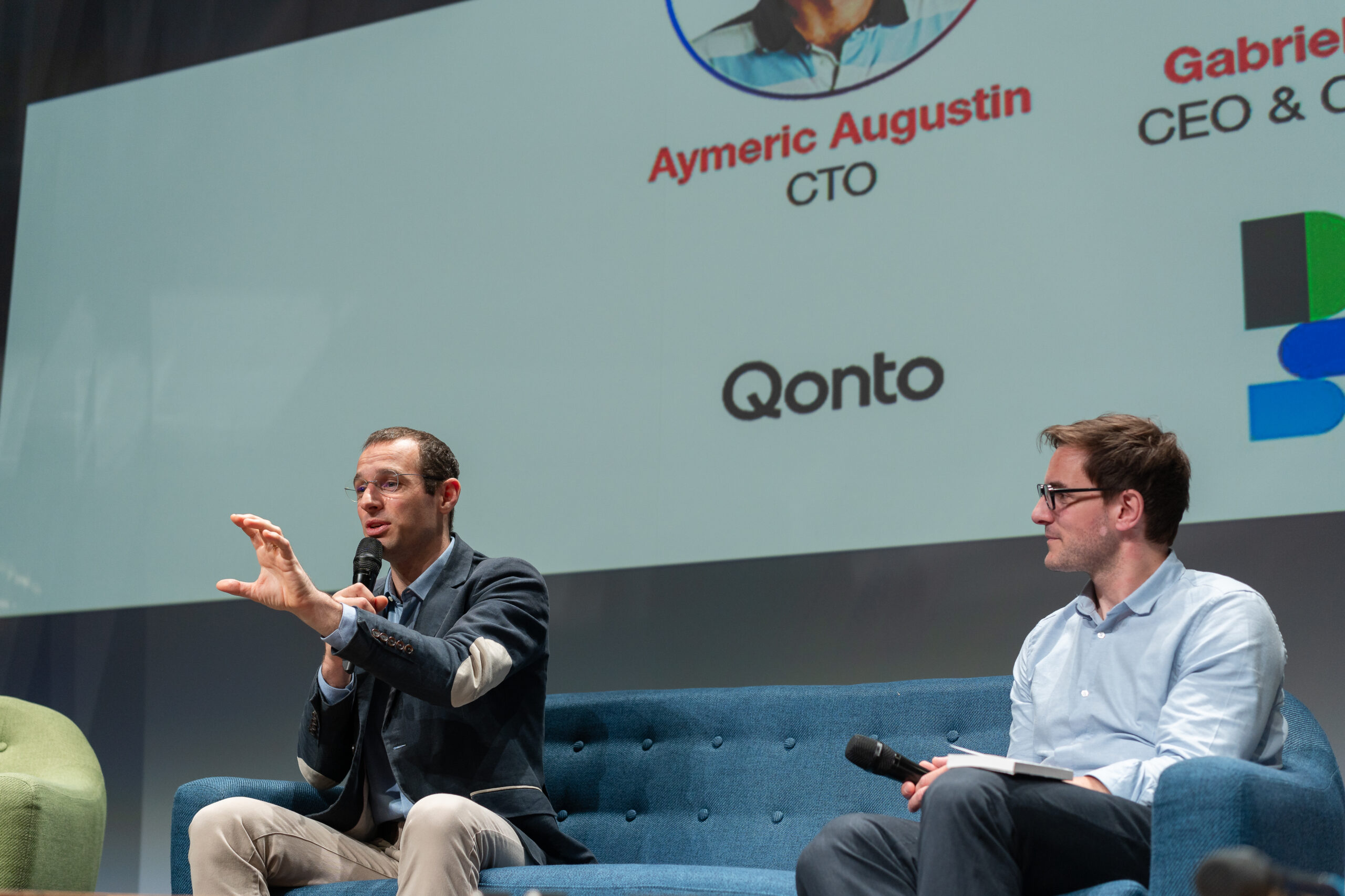 qonto x dust – adopt ai – blog Aymeric Augustin, CTO at Qonto, and Gabriel Hubert, CEO & Co-founder of Dust – Gen AI adoption at fast-growing companies